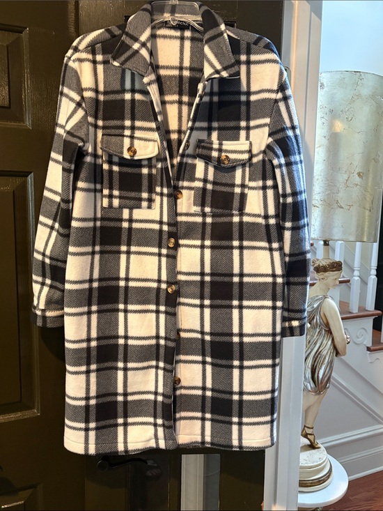 Jackets & Blazers - Plaid Button-Front Shacket Coat - Black & White